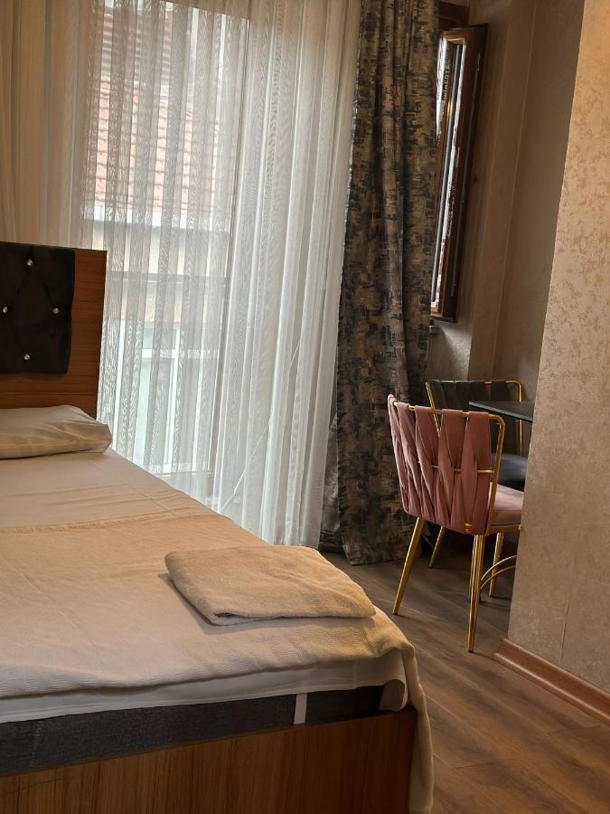 Kral Hotel Istanbul Exterior photo